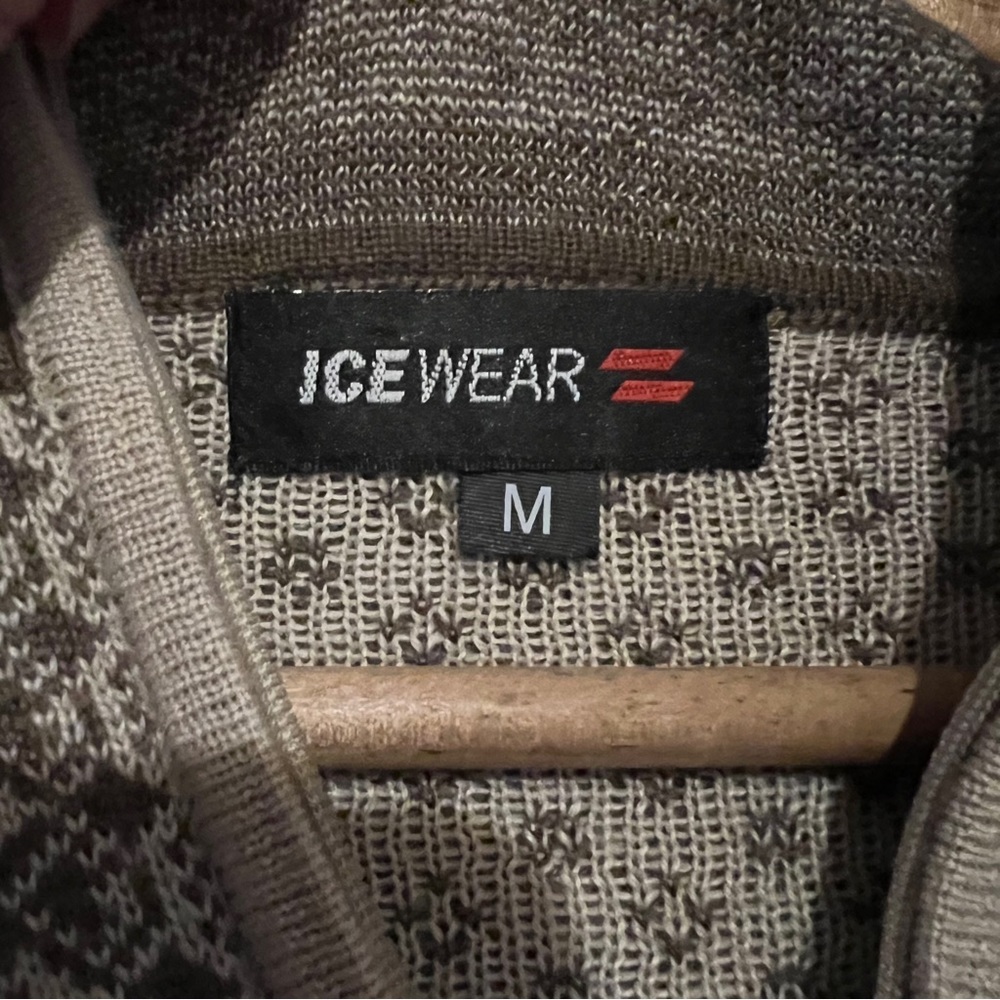 Icewear Black and Brown Patterned Women's Sweater - Picture 4 of 10